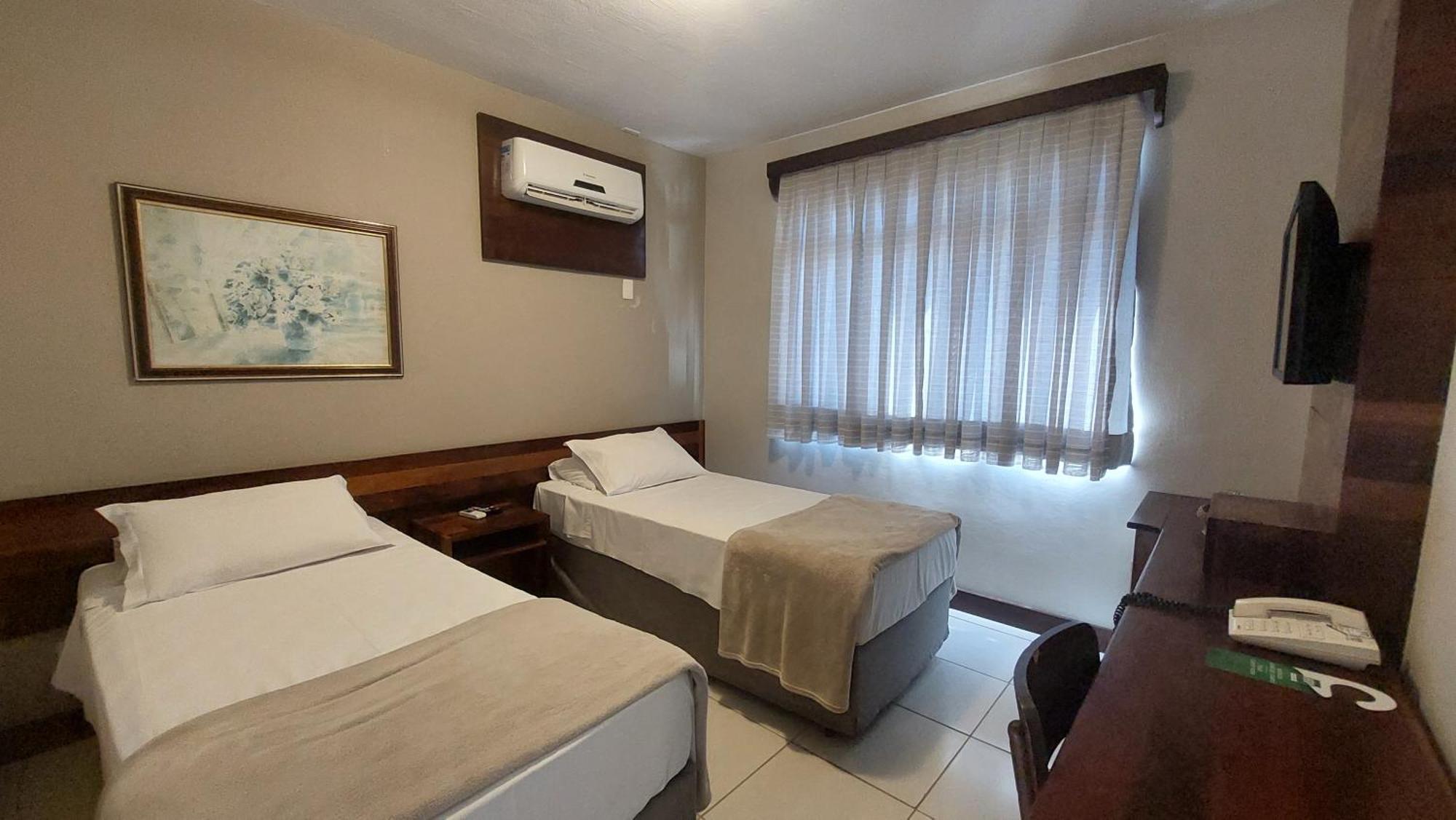 Príncipe Hotel Joinville Exterior foto
